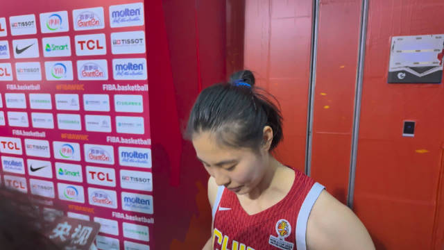 中国女篮决胜时刻王思雨关键抢断锁定世界杯资