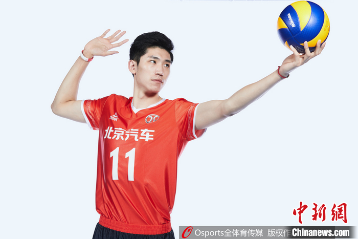 江川留洋日本V1联赛 助力中国男排冲击巴黎奥运